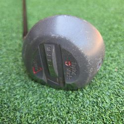 TaylorMade Midsize Strong 7-Wood - Stiff Graphite Shaft - Golf Pride Grip