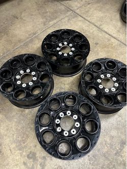 2024 Ford F250/F350 OEM Rims