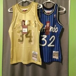Mens Size Small Shaq Jersey Lot