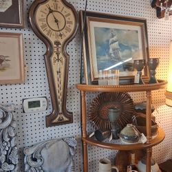 Asian Art, Tableau, Hutches, Frames, Desks, Books