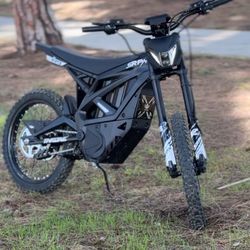 Throne Srpnt Ebike 