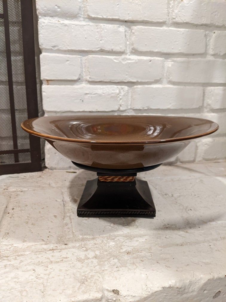 Large Party lite Decorative Bowl