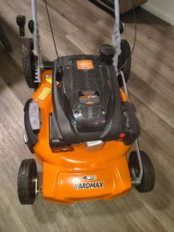 Push mower like brand new 140.00