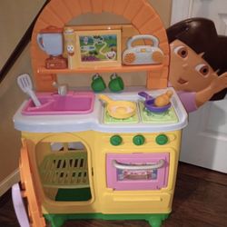 Vintage Dora Talking Kitchen