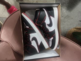 Air Jordan's 1 High OG Bloodline