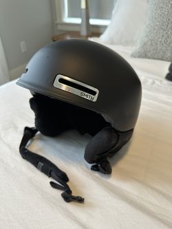 Smith Ski and Snowboard Helmet