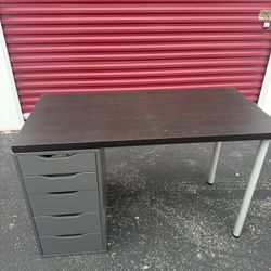 IKEA / Vanity Desk  