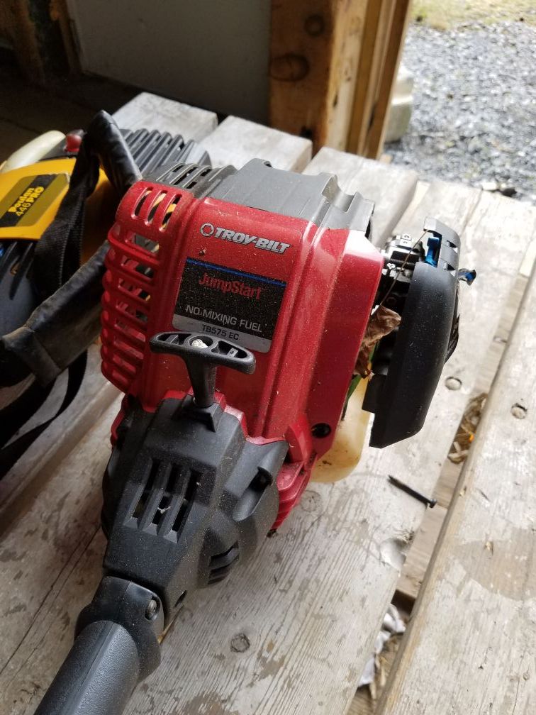 Troy bilt tb575ec curved shaft string trimmer