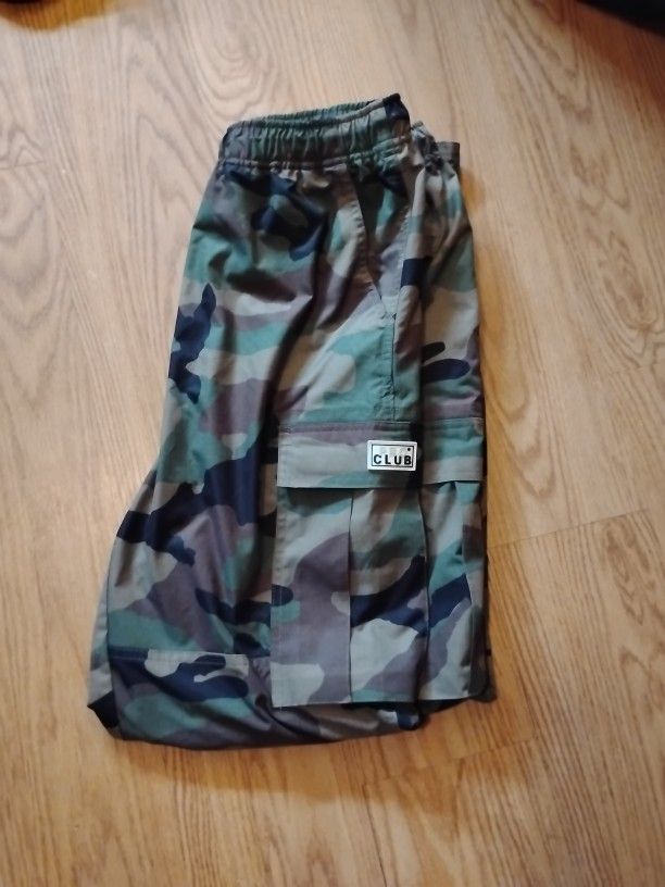 Nylon Pro Club Camo Cargo Pants, Size Medium