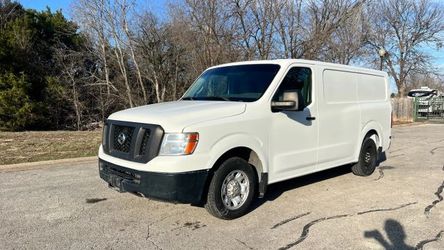 2014 Nissan NV2500 HD Cargo