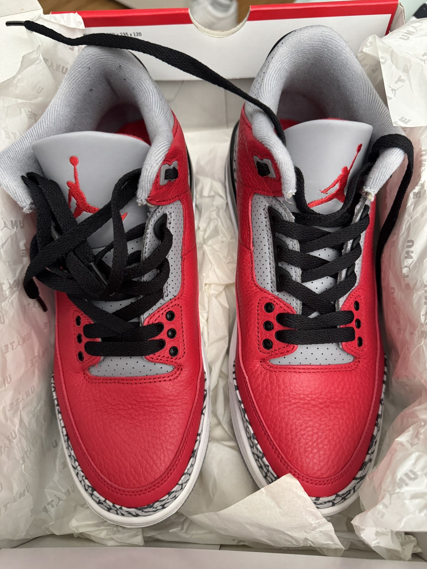 Air Jordan Retro SE (Fire Red/Fire Red Cement Grey Rouge FEU