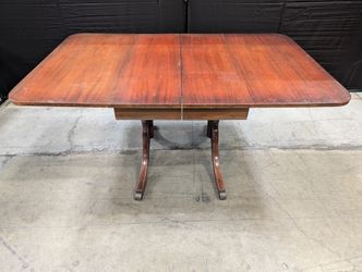 Traditional Hardwood Drop-Leaf Dining Table with Pedestal Base