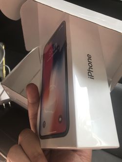 Looking to buy iphone 12, 12pro, 12 promax, 11, 11 pro & promax, xs max, xs, c, 8+, 7+, any iphone - $900