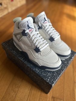 Jordan 4 Midnight Navy Size 11M