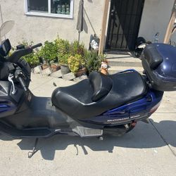 2005 Suzuki burgman