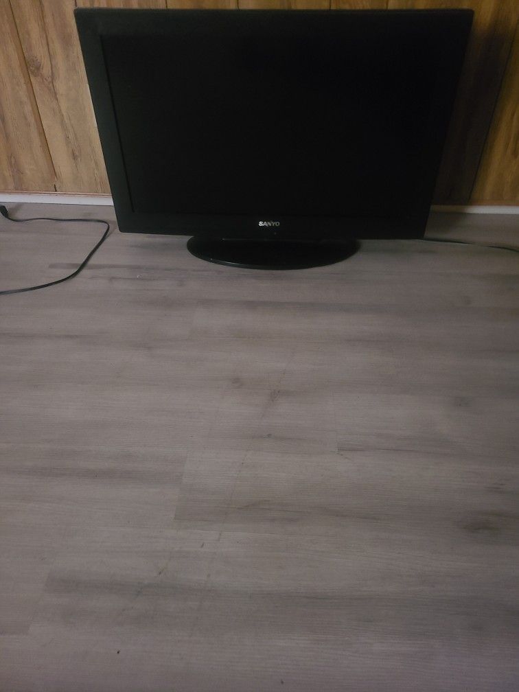 Sanyo 32-inch Television For Sale....