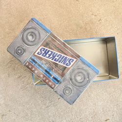 Vintage Snickers Snack Bars Boombox Tin