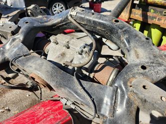 Subframe. Infinity Q50 