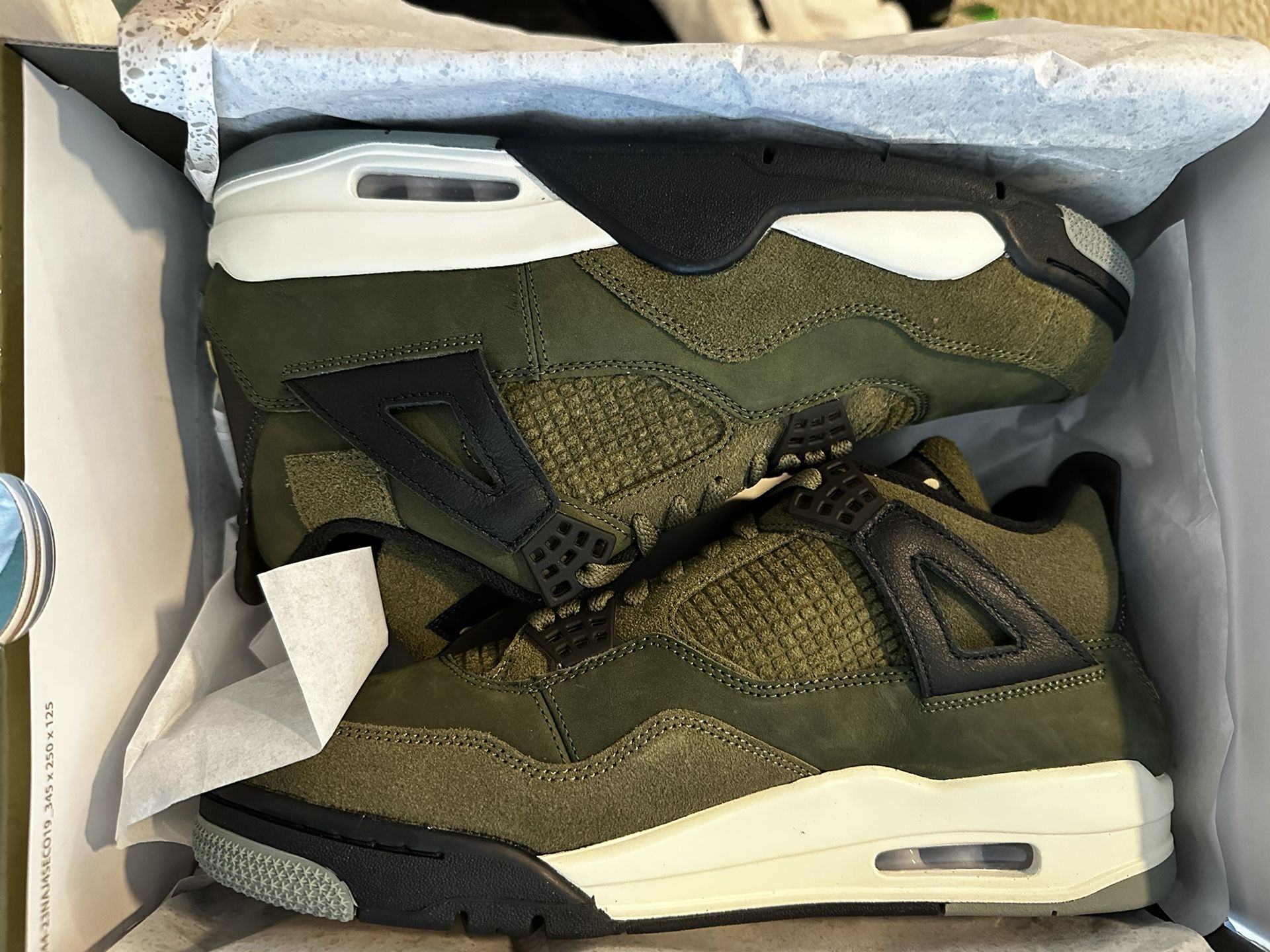 Jordan 4 Sz 11