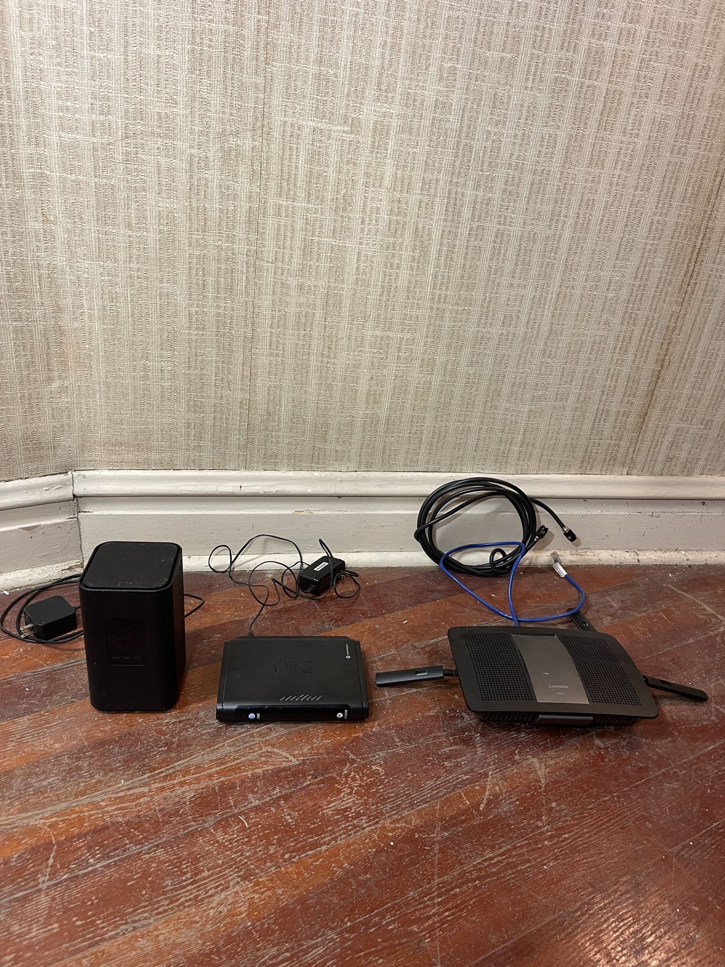 Linksys, AT&T & T Mobile Routers ($5 All)
