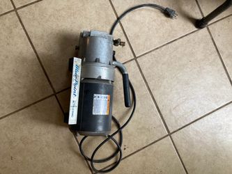 Blue point AC vacuum pump