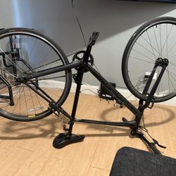 Specialized Fixed Gear Bike 700x30c W/ Air Pump Attachment 