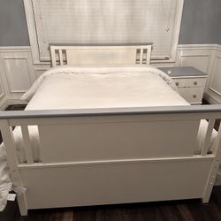 Child White Bedroom Set