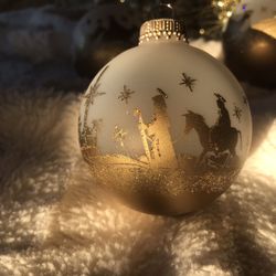 Beautiful Vintage Xmas Ornaments