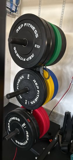REP Fitness Black Bumper Plate Set – Excellent Condition