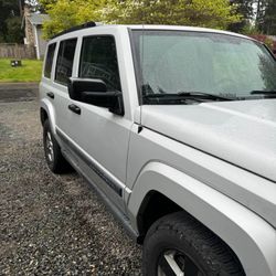 2008 Jeep Commander