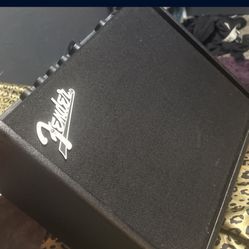 Fender 25 Watt Amp No Cord