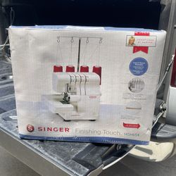 Singer Finishing Touch Sewing Machine 