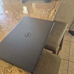 Dell Inspiron 15 Laptop Brand New Condition Factory Reset Win 11 Warrantied 