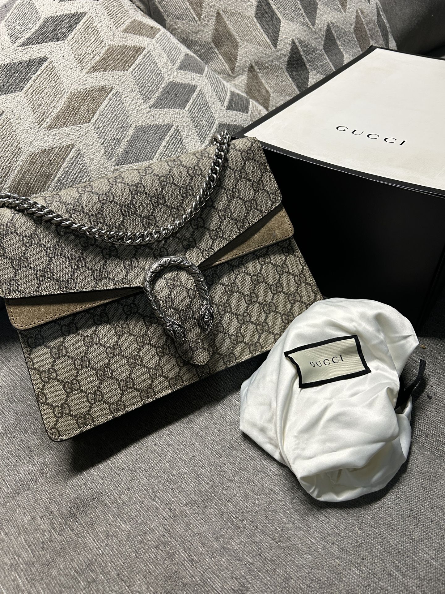 Women’s GUCCI Dionysus Bag
