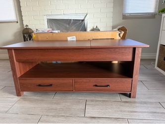 Multifuncional lift top coffee table
