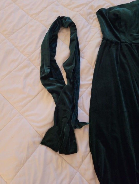 Womens Emerald Green Evening Gown, Bridesmaid Dress, Prom, Wedding, Evening  Date