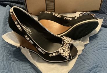 Coach Or Betsy Johnson New