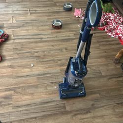Shark Vacuum 