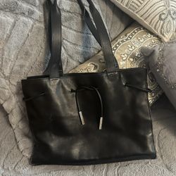 Gucci authentic Leather Handbag