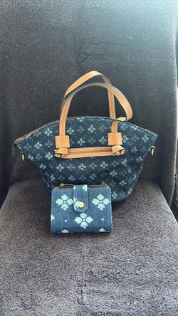 Patricia Nash denim crossbody with matching wallet