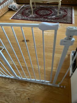 Baby fence