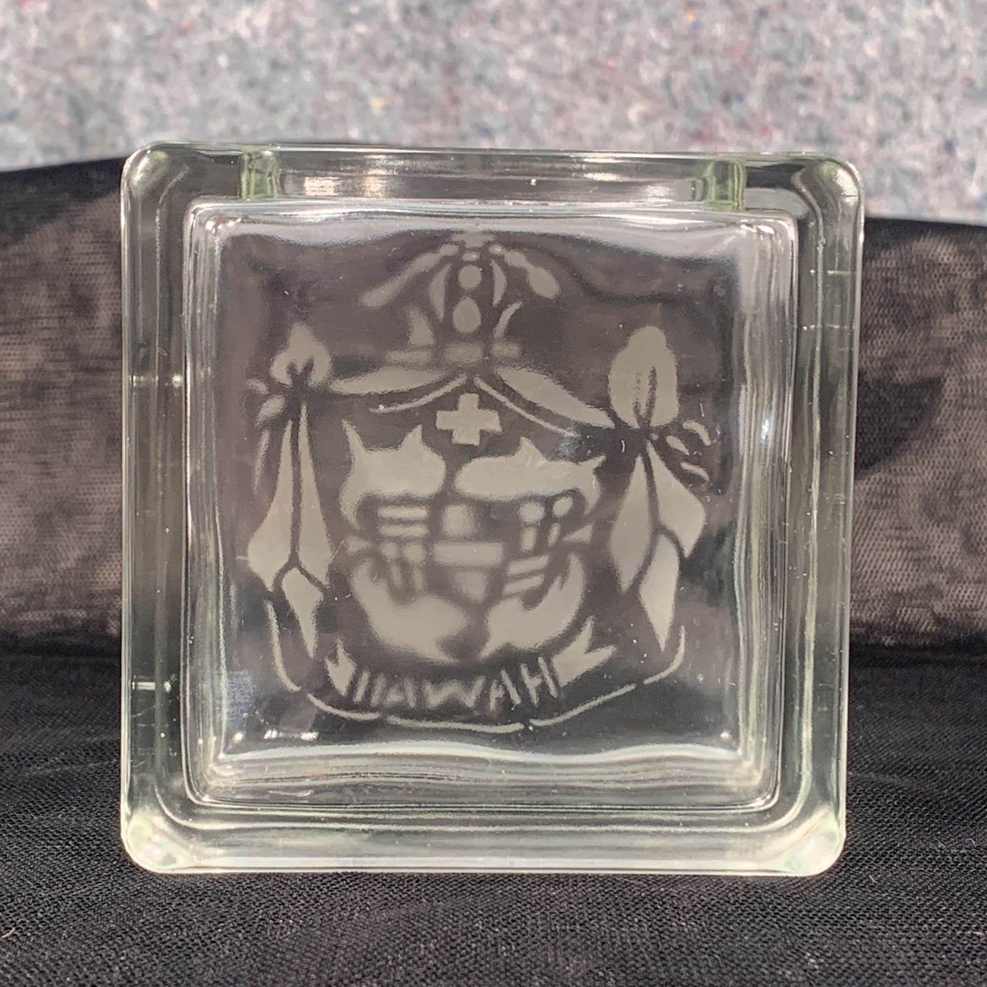 Vintage Hawaiian Etched Glass Block Vase Coat of Arms Hawaii 3.25”H