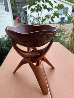 Vintage Hand-Carved Wooden Bowl with Collapsible Tripod Stand (Made in Philippines)