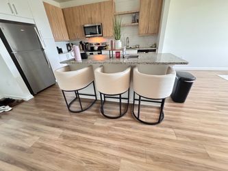 Set of 3 Cream Linen Counter Height Barstools – 24”