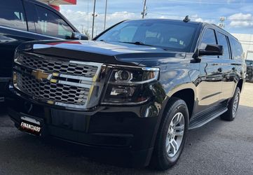 2019 CHEVY-SUBURBAN