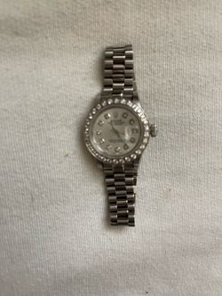 Womens automatic watch