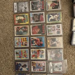 Baseball Cards - 11 Pete Rose With Auto. Also Baseball Rookie Cards.