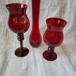 Home Decor  Set Is Beautiful Dark Red.