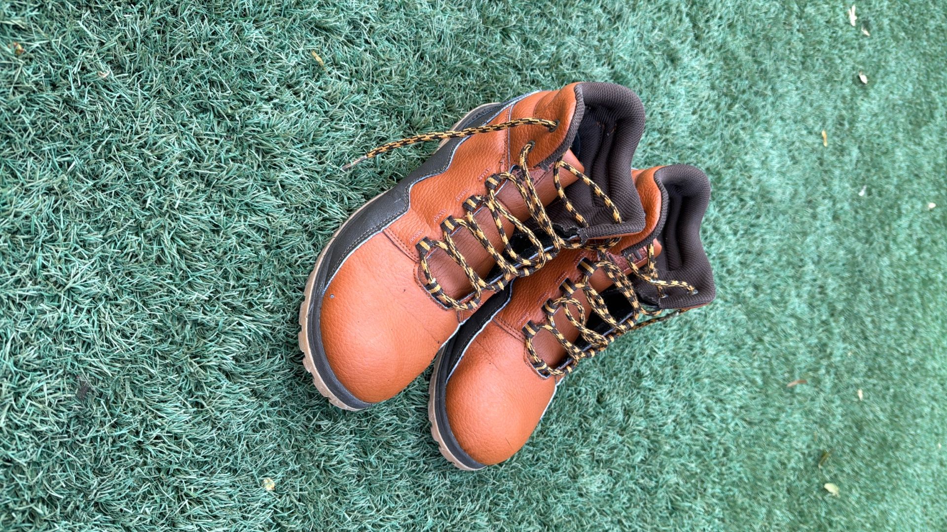 Men Size 9 1/2 Fila Boots Work Boots