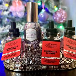3 Bath & Body Works Snowflakes & Cashmere Wallflowers & 1 Room Mist bundle ❄️